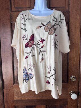 Johnny Was Pale Yellow Tee w/Embroidered Butterflies & Flowers Size 1X